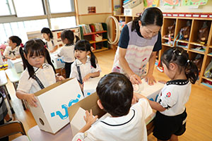 科学教室　「空気のパワー」について学びました　　ひまわり・さくら・たんぽぽ