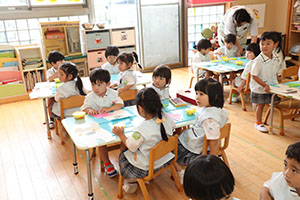 しろくまの制作　ことり