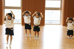 はじめての体操教室　きりん