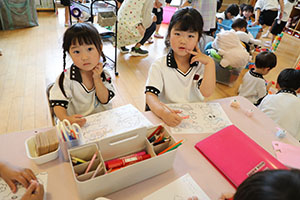 仲良く自由遊び☆　こあら・E