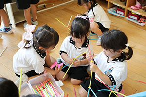 仲良く自由遊び☆　こあら・E