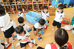 仲良く自由遊び☆　こあら・E