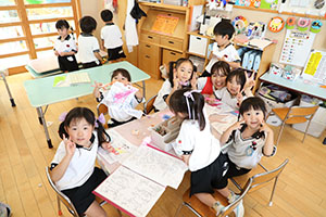 仲良く自由遊び☆　こあら・E