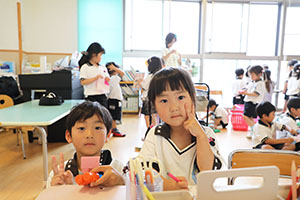 仲良く自由遊び☆　こあら・E