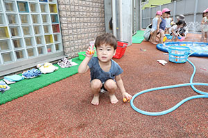 水遊び楽しかったね　ぺんぎん・ひよこ