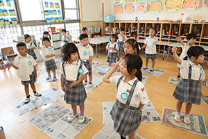 新聞じゃんけんゲーム　さくら