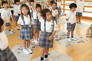 新聞じゃんけんゲーム　さくら