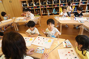 虫取りの制作　ぺんぎん