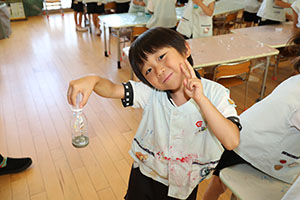 いろみずの不思議　E