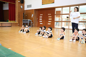 体操教室　ー跳び箱ー　ばら