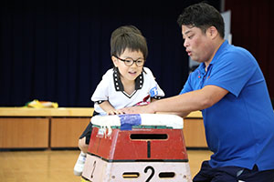 体操教室　ー跳び箱ー　ばら