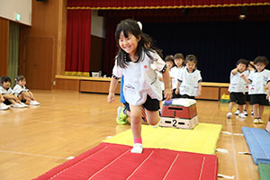 体操教室　ー跳び箱ー　ひまわり