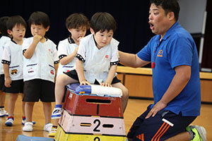 体操教室　ー跳び箱ー　ひまわり