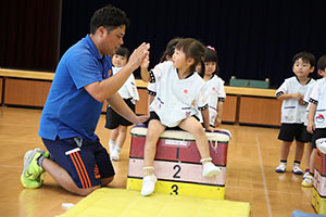 体操教室　ー跳び箱ー　ひまわり