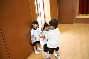体操教室　ー跳び箱ー　ひまわり