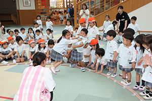 おすもうさんごっこ　E（ぱんだ・こあら）