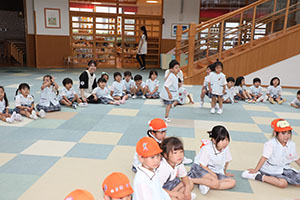おすもうさんごっこ　E（ぱんだ・こあら）
