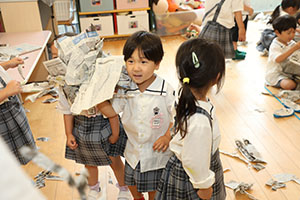 新聞紙遊び 　うさぎ
