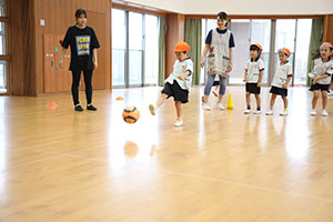 サッカー教室がありました　D・E