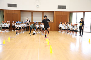 サッカー教室がありました　D・E