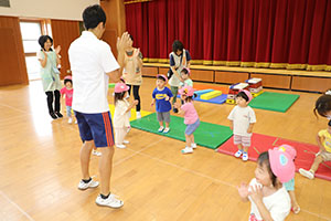 体操教室　楽しかったね　ひよこ