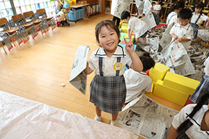 新聞紙遊び　ひまわり温泉♨　　ひまわり