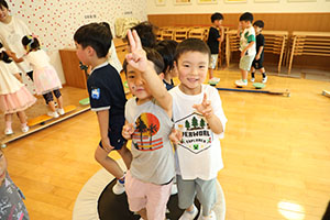 エンゼル七夕まつり　ヨーヨーすくい　年長・ぺんぎん