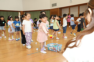 エンゼル七夕まつり　おかしのつかみどり・的あて・わなげ　年長・ぺんぎん　　NO.1