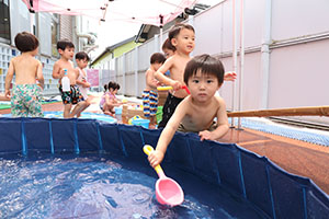 プール　楽しかったね　あひる