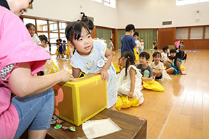 エンゼル七夕まつり　おかしのつかみどり・的あて・わなげ 　年中・　ひよこ・あひる　 NO.2