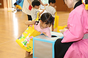 エンゼル七夕まつり　おかしのつかみどり・的あて・わなげ 　年中 ・ひよこ・あひる　NO.1