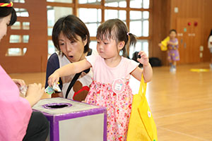 エンゼル七夕まつり　おかしのつかみどり・的あて・わなげ 　年中 ・ひよこ・あひる　NO.1