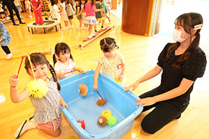 エンゼル七夕まつり　ヨーヨーすくい　年少