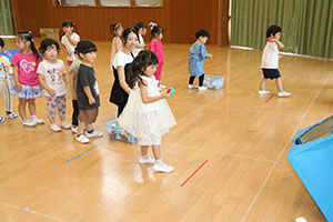 エンゼル七夕まつり　おかしのつかみどり・的あて・わなげ 　年少　 NO.2