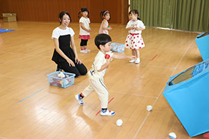エンゼル七夕まつり　おかしのつかみどり・的あて・わなげ 　年少　 NO.2