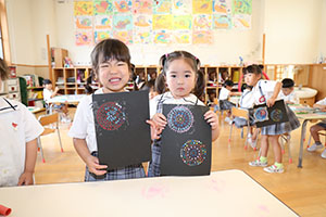 花火の制作　ばら
