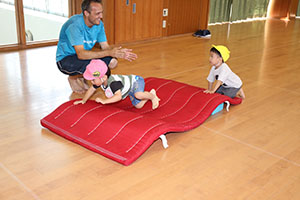 げんきいっぱいサーキット遊び　ひよこ・あひる・ぺんぎん