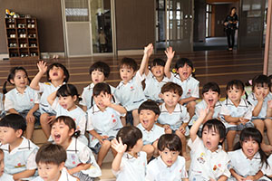 カラフル流しそうめん　楽しかったね！　きりん・りす