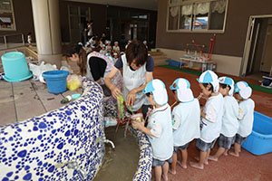 カラフル流しそうめん　楽しかったね！　こあら・ぱんだ