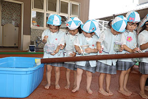 カラフル流しそうめん　楽しかったね！　こあら・ぱんだ