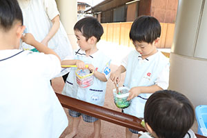 カラフル流しそうめん　楽しかったね！　こあら・ぱんだ