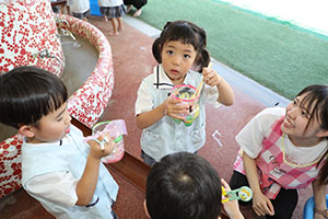 カラフル流しそうめん　楽しかったね！　こあら・ぱんだ