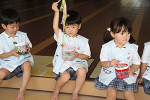 カラフル流しそうめん　楽しかったね！　こあら・ぱんだ