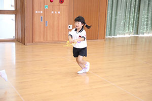 体操教室　ー縄跳びー　すみれ