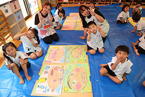 絵画教室　お父さんの絵を描きました　うさぎ・りす・ことり