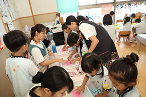 「紙すき」に挑戦！ー自分で紙を作ろうー　　D