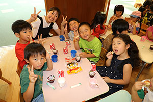 年長お泊り保育3.　みんなで朝ごはん　ー２日目－
