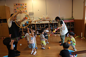 ボール遊び楽しかったね　ぺんぎん