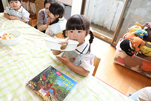 ザリガニ釣り　こあら