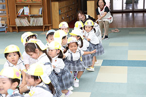 綱引き楽しかったね　年少組